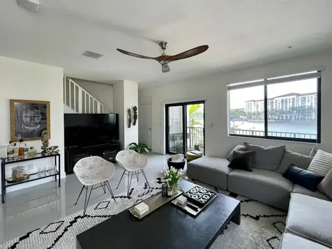 4713 NW 84th Court Doral FL 33166