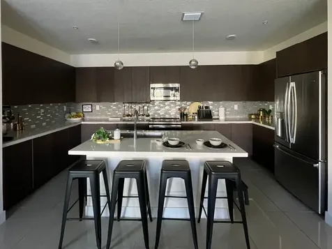 4713 NW 84th Court Doral FL 33166