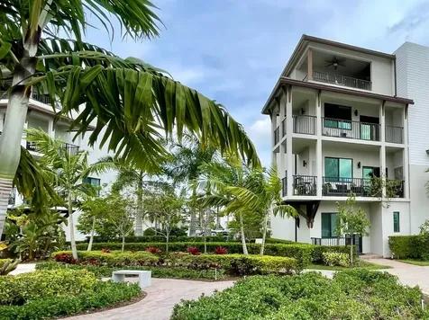 4713 NW 84th Court Doral FL 33166