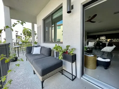 4713 NW 84th Court Doral FL 33166