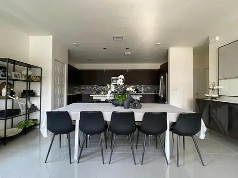 4713 NW 84th Court Doral FL 33166