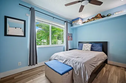 5591 SW 99th Avenue Cooper City FL 33328