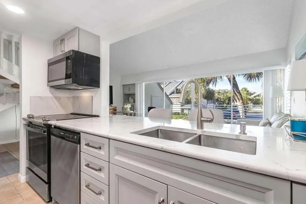 1605 S Us Highway 1 Jupiter FL 33477