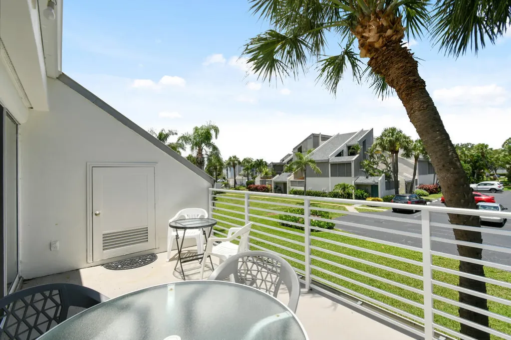 1605 S Us Highway 1 Jupiter FL 33477