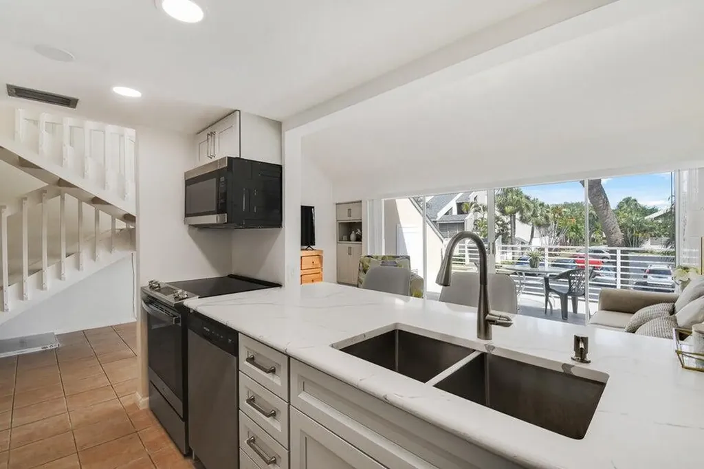 1605 S Us Highway 1 Jupiter FL 33477