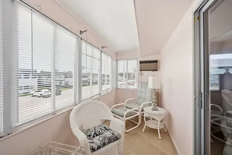 383 Saxony Trail Delray Beach FL 33446