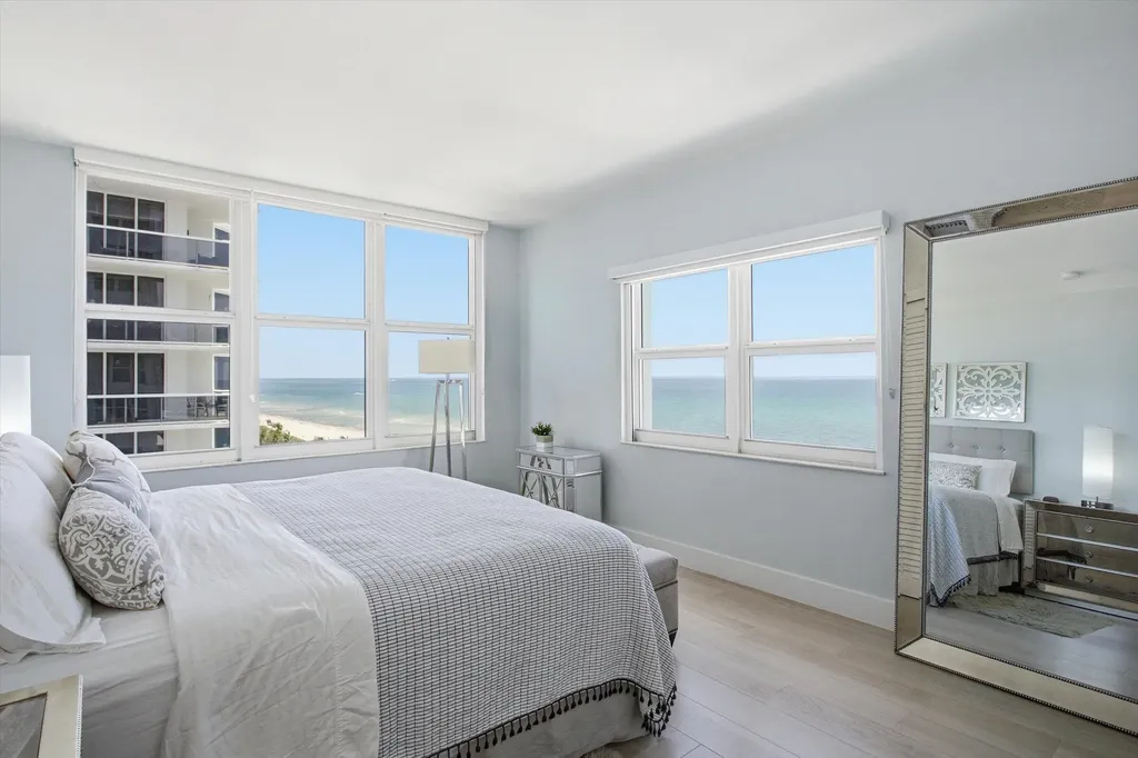 4747 Collins Avenue Miami Beach FL 33140