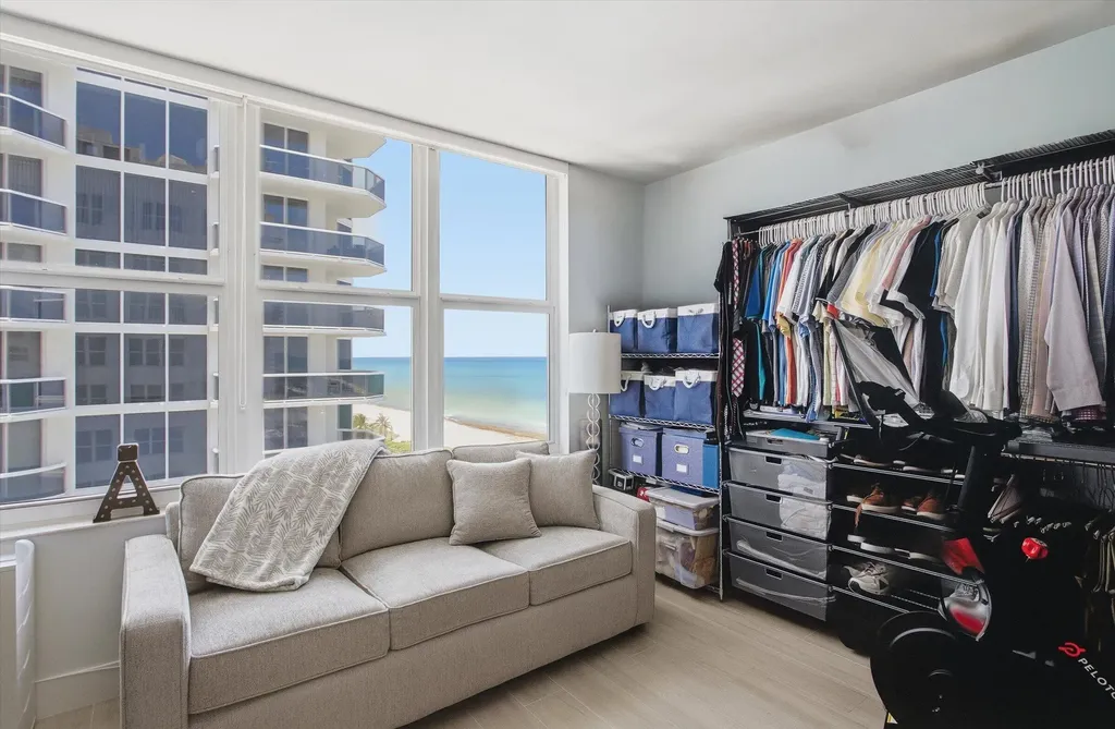 4747 Collins Avenue Miami Beach FL 33140
