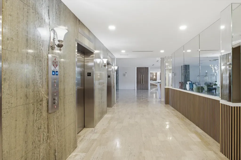 4747 Collins Avenue Miami Beach FL 33140