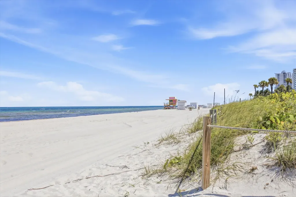 4747 Collins Avenue Miami Beach FL 33140