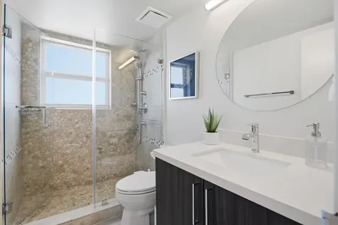 4747 Collins Avenue Miami Beach FL 33140