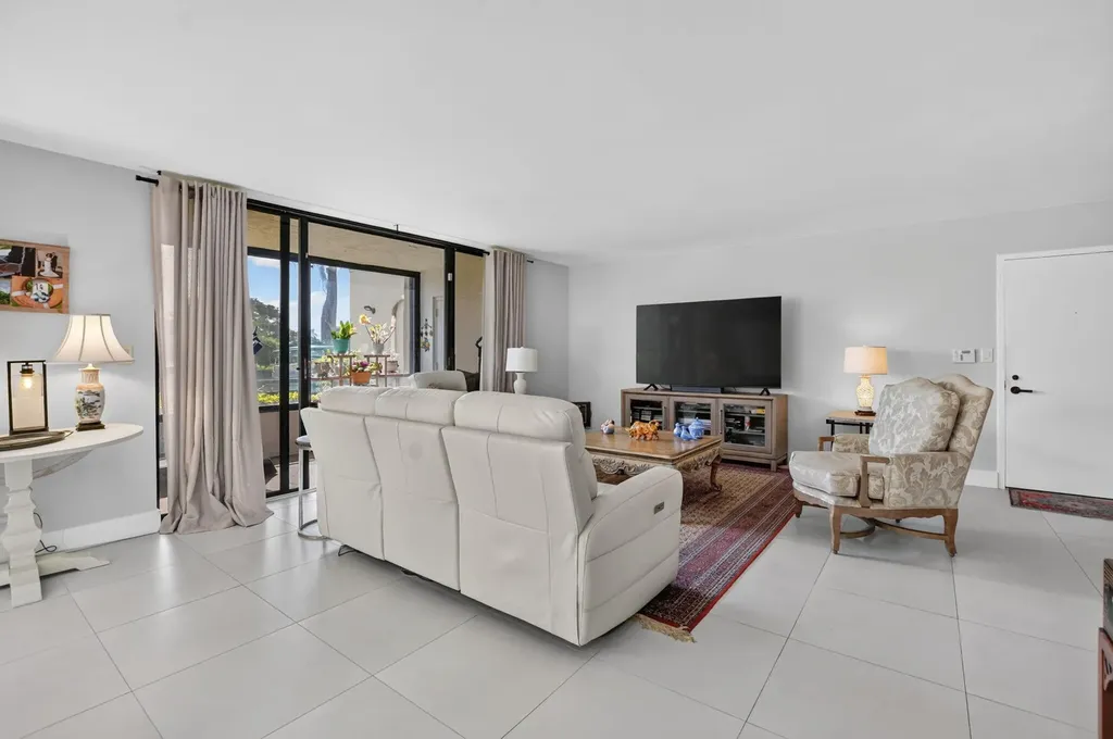 7153 Promenade Drive Boca Raton FL 33433