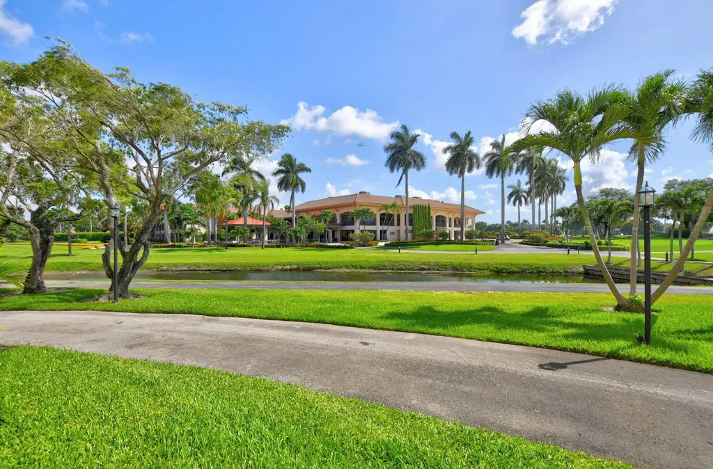7153 Promenade Drive Boca Raton FL 33433