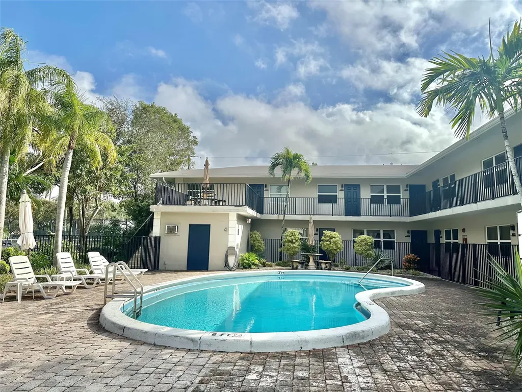660 NE 11th Avenue Fort Lauderdale FL 33304
