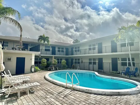 660 NE 11th Avenue Fort Lauderdale FL 33304