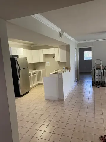450 W Palm Circle Circle W Pembroke Pines FL 33025
