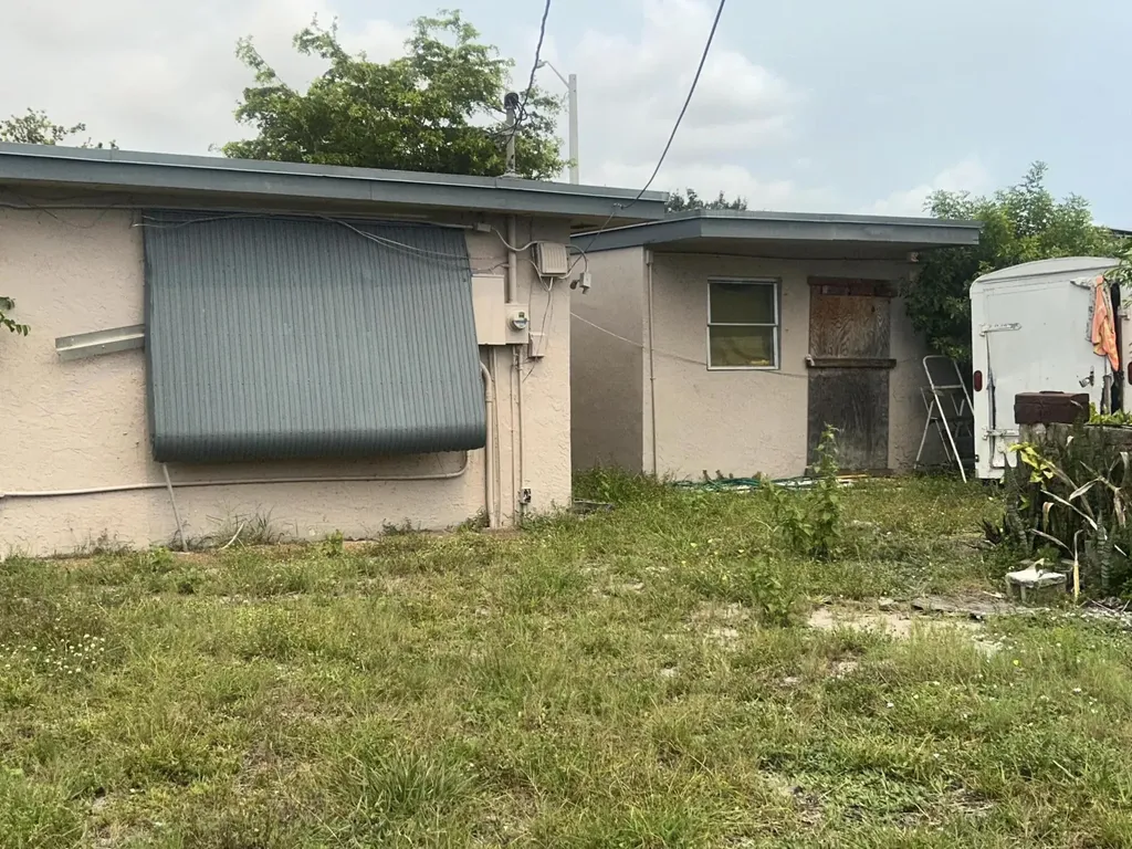 430 NW 30th Avenue Fort Lauderdale FL 33311