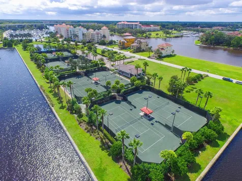 18 Spinaker Circle Palm Coast FL 32137