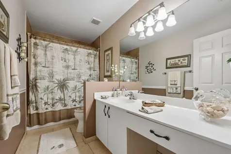 6205 Lansdowne Circle Boynton Beach FL 33472