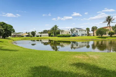 6205 Lansdowne Circle Boynton Beach FL 33472