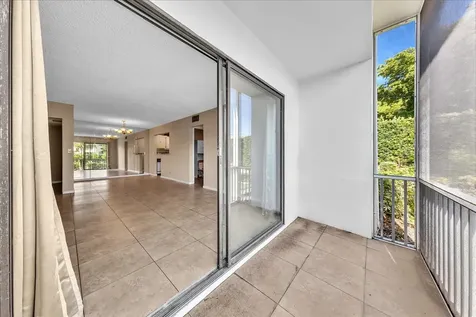 180 Cypress Club Drive Pompano Beach FL 33060