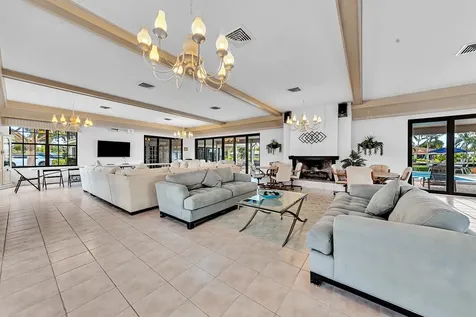 180 Cypress Club Drive Pompano Beach FL 33060