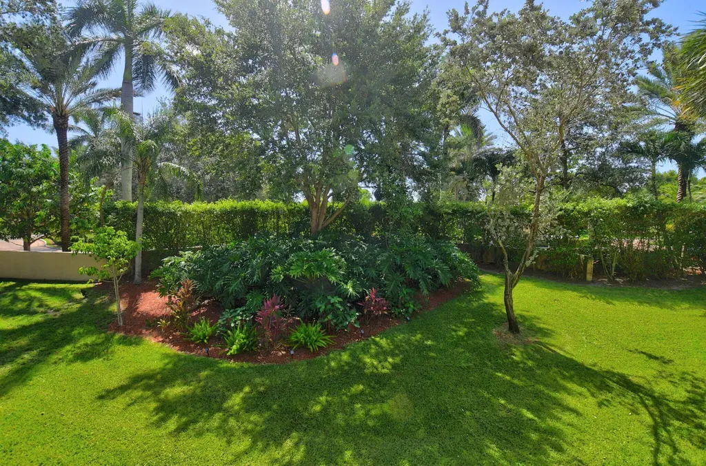 6675 Montego Bay Boulevard Boca Raton FL 33433