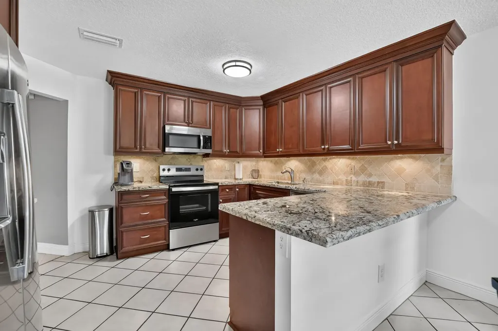 6675 Montego Bay Boulevard Boca Raton FL 33433