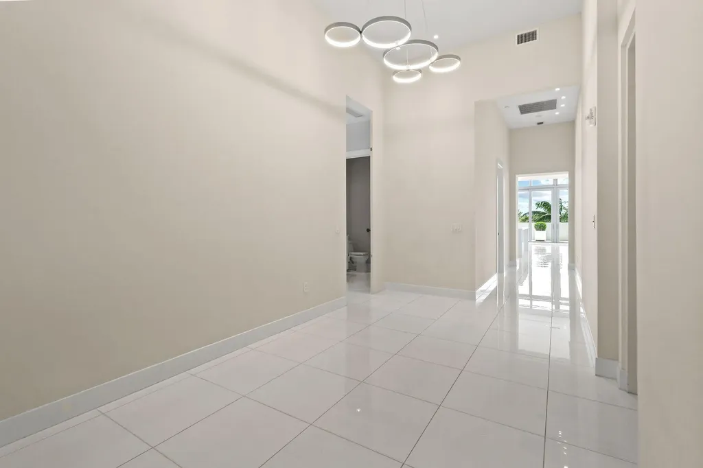 2 Water Club Way North Palm Beach FL 33408