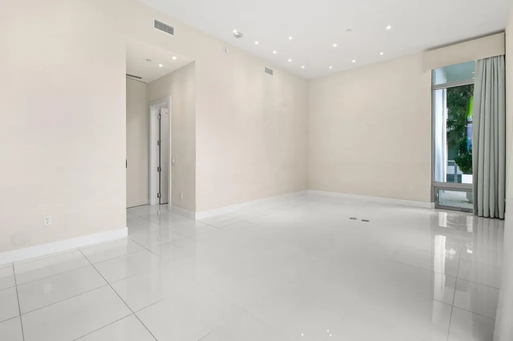 2 Water Club Way North Palm Beach FL 33408