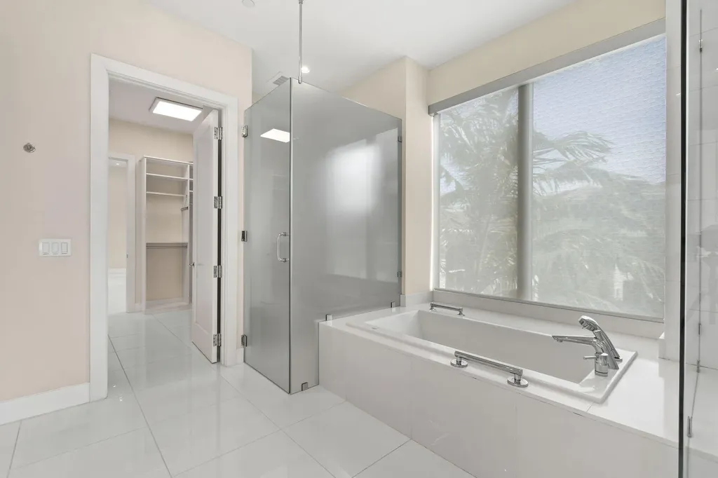 2 Water Club Way North Palm Beach FL 33408
