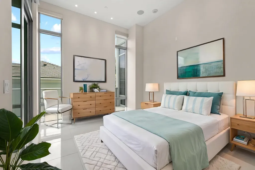 2 Water Club Way North Palm Beach FL 33408