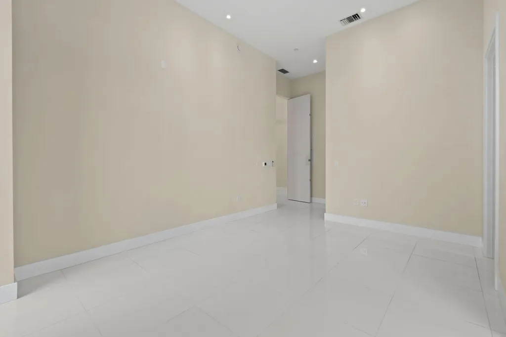 2 Water Club Way North Palm Beach FL 33408