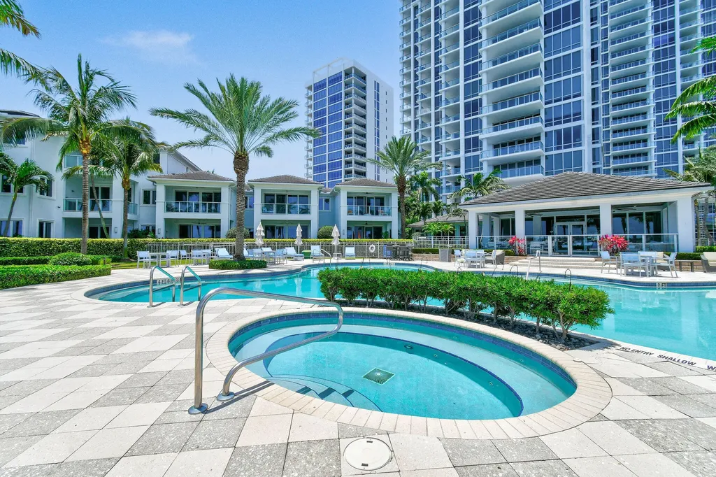 2 Water Club Way North Palm Beach FL 33408
