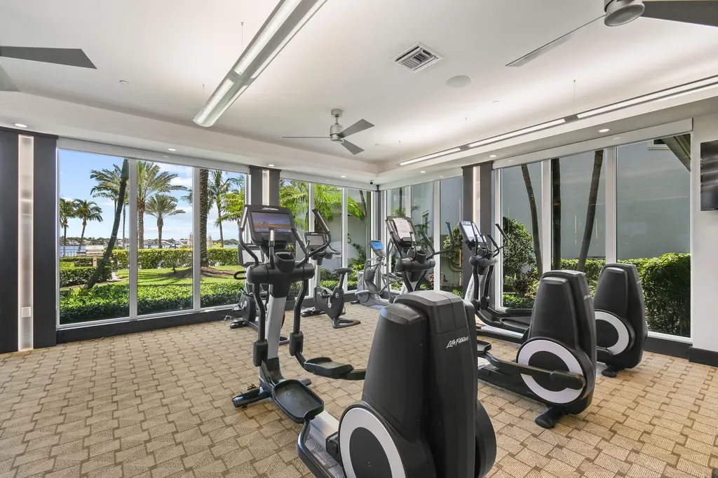 2 Water Club Way North Palm Beach FL 33408