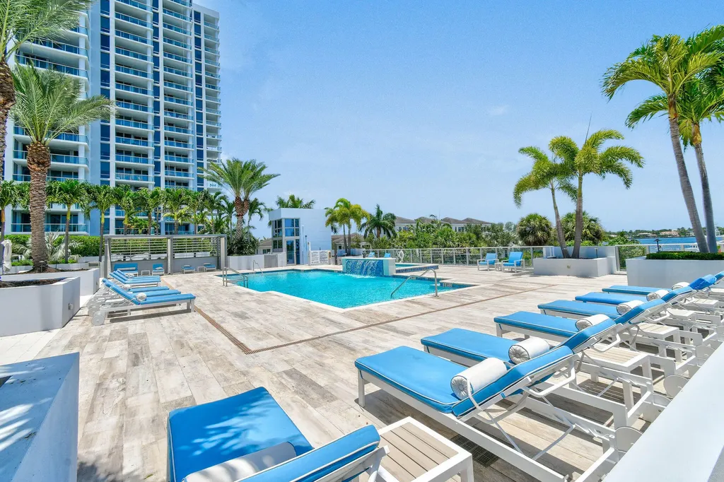 2 Water Club Way North Palm Beach FL 33408