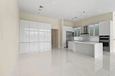 2 Water Club Way North Palm Beach FL 33408