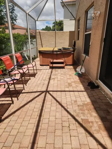 5148 S Aurora Lake Circle Greenacres FL 33463