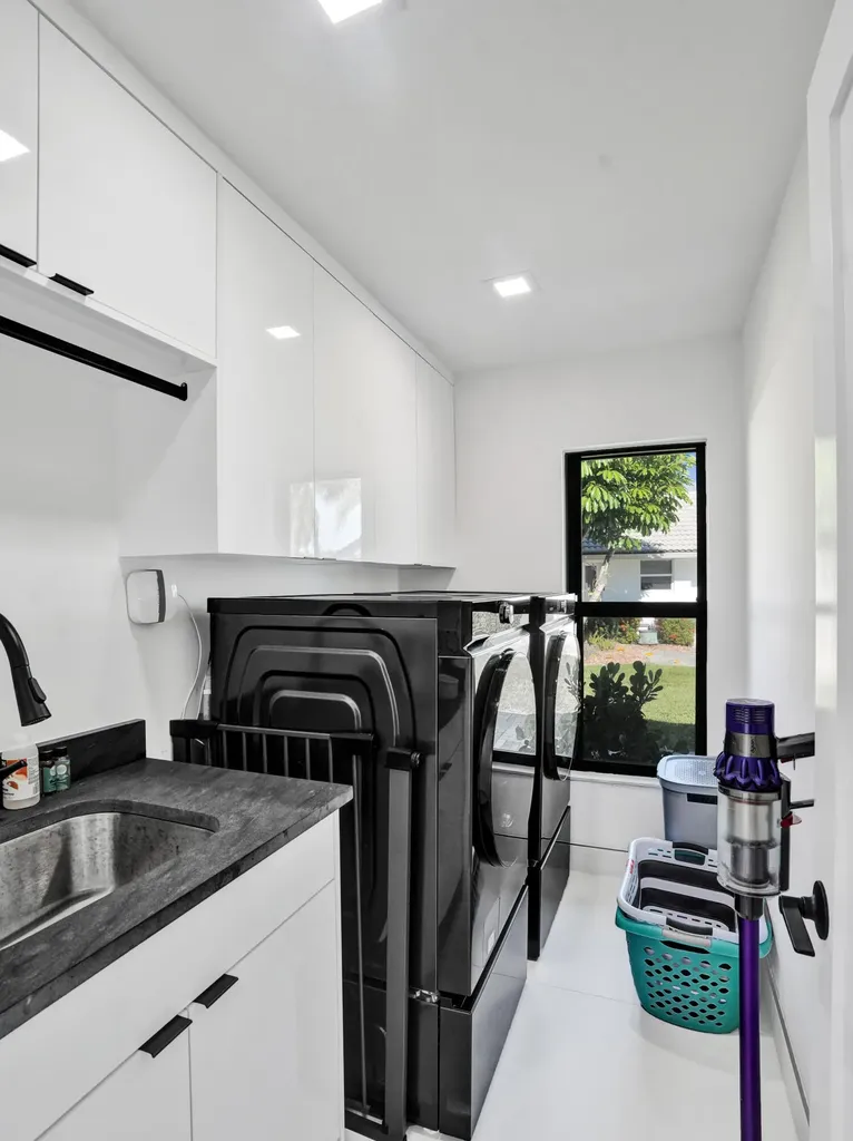 10818 River Glenn Drive Boca Raton FL 33428