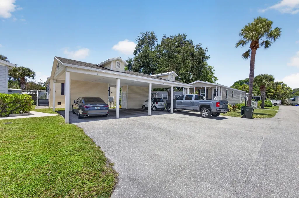 170 Maple Avenue W Palm Beach Gardens FL 33410