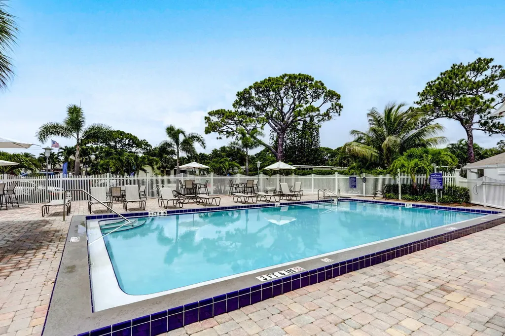 170 Maple Avenue W Palm Beach Gardens FL 33410