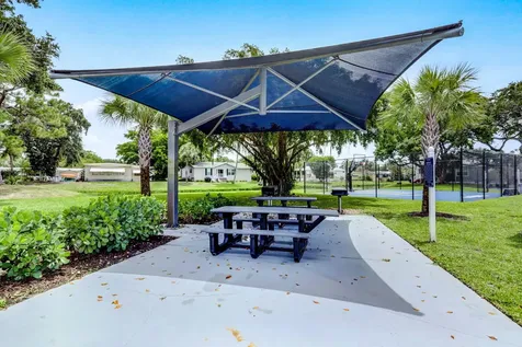 170 Maple Avenue W Palm Beach Gardens FL 33410