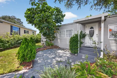 170 Maple Avenue W Palm Beach Gardens FL 33410