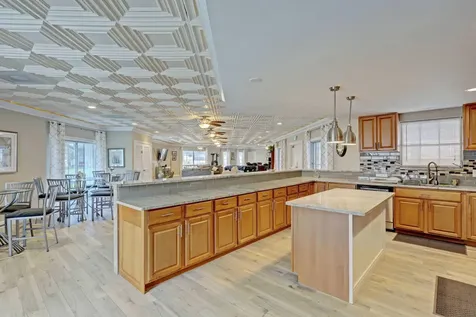 170 Maple Avenue W Palm Beach Gardens FL 33410