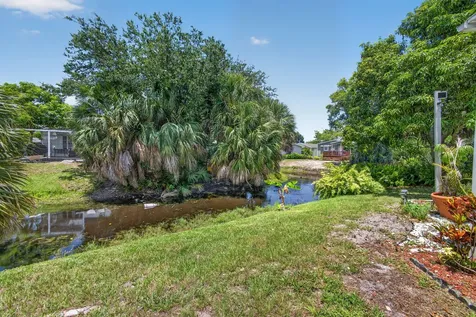 170 Maple Avenue W Palm Beach Gardens FL 33410