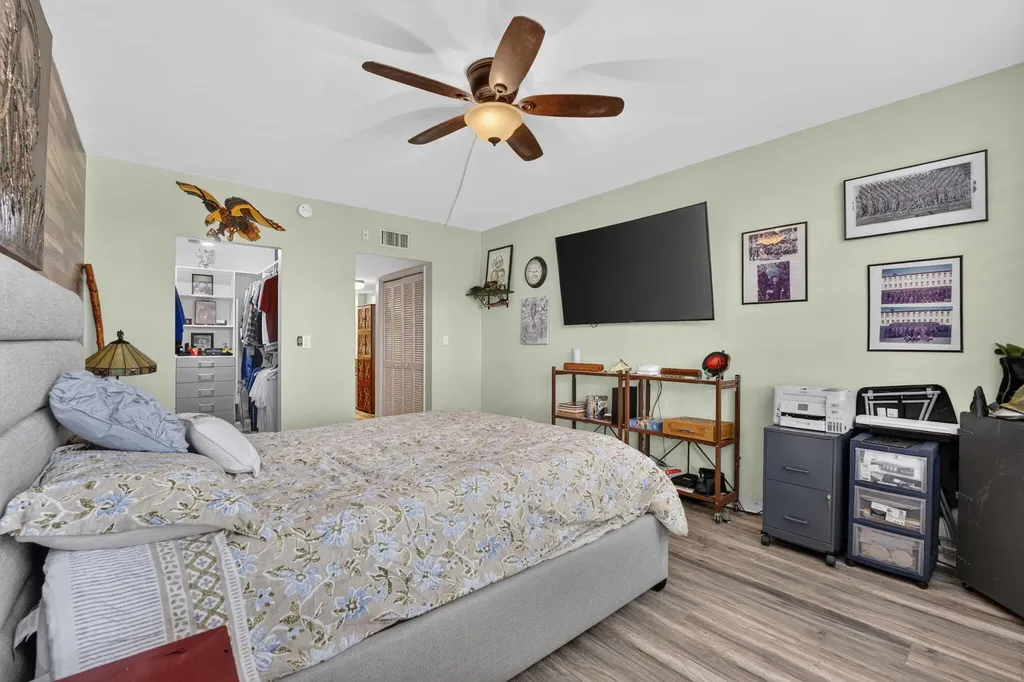 3960 Oaks Clubhouse Pompano Beach FL 33069