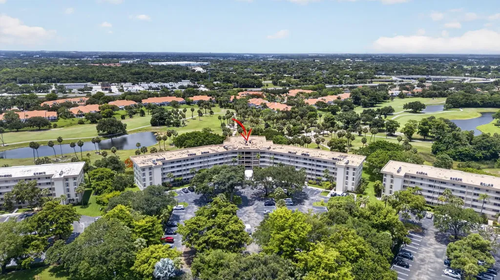 3960 Oaks Clubhouse Pompano Beach FL 33069