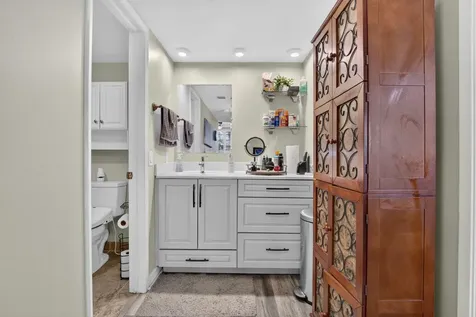 3960 Oaks Clubhouse Pompano Beach FL 33069