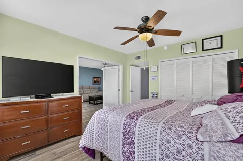 3960 Oaks Clubhouse Pompano Beach FL 33069