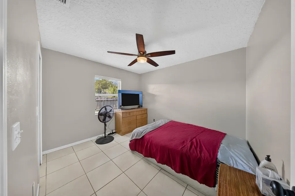 1157 SW Heather Street Port St Lucie FL 34983